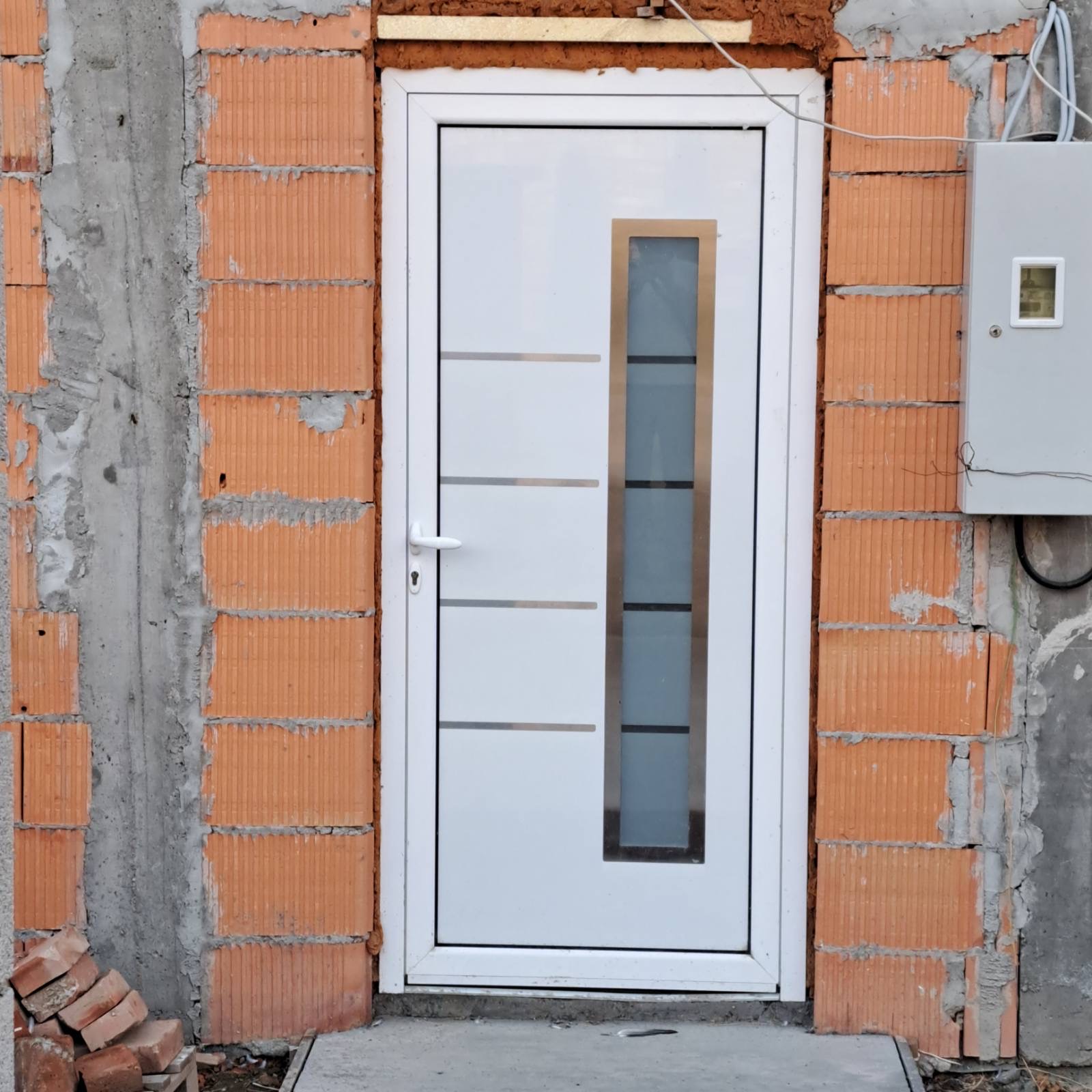 Segmentna garažna vrata